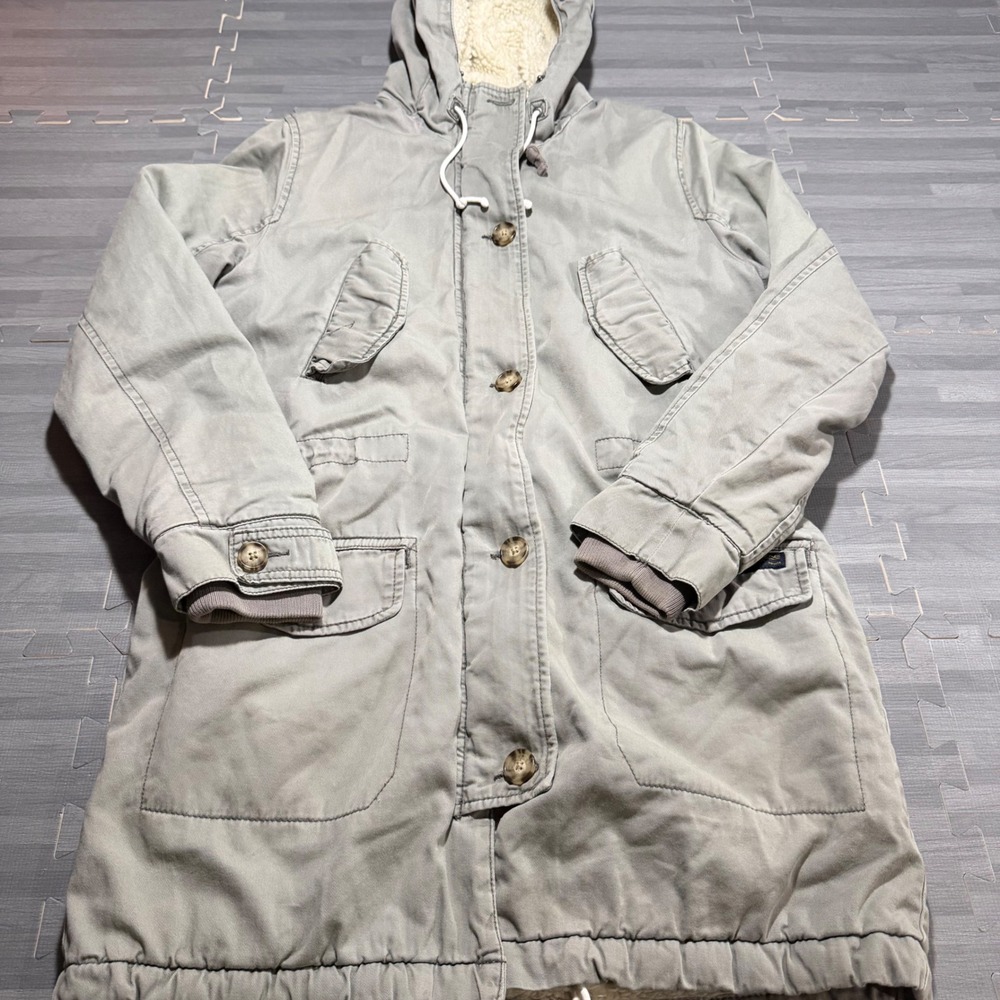Vintage Abercrombie & Fitch Size M Sage Green Sherpa Lined Hooded Parka
